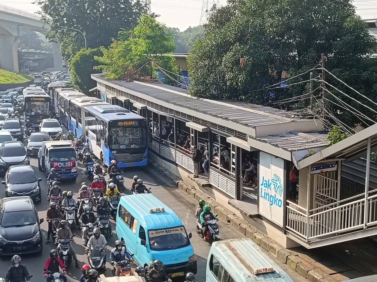 Halte Transjakarta BNN Temporer Akan Tutup 28 Februari